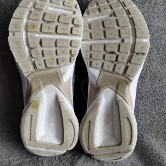 Nike AL8 Sail Light Bone Women's Size 9.5 - Picture 6 of 6